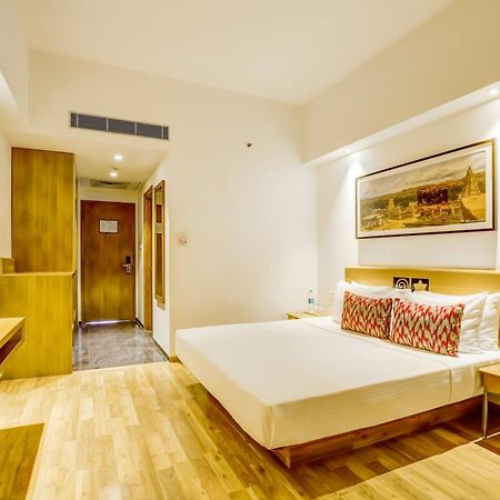Lemon Tree Hotel Electronics City Bangalore Buitenkant foto