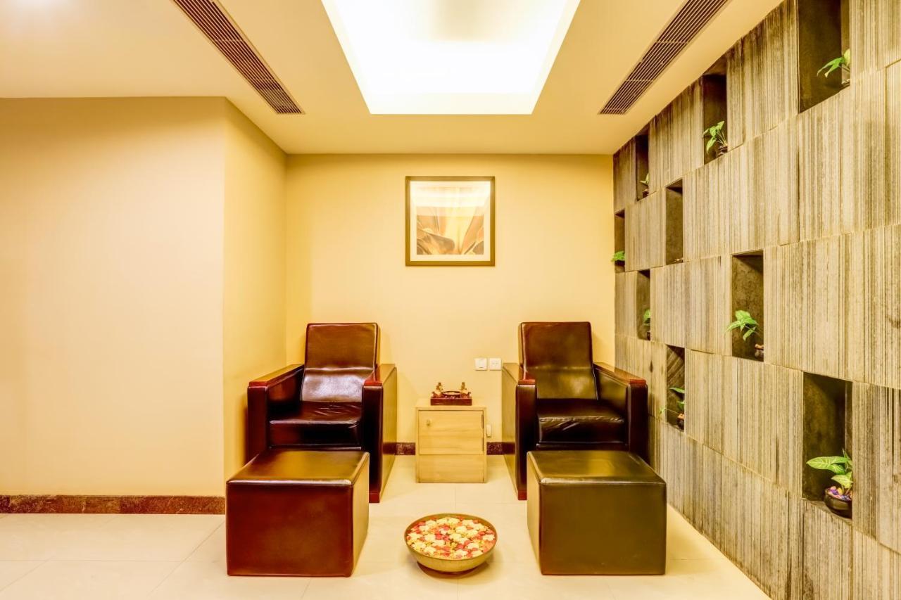 Lemon Tree Hotel Electronics City Bangalore Buitenkant foto